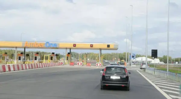 Jak wjechać na autostradę A1 w Strykowie - proste trasy i wskazówki