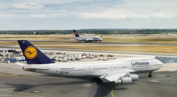 Które lotnisko większe: Monachium czy Frankfurt? Zaskakujące fakty!