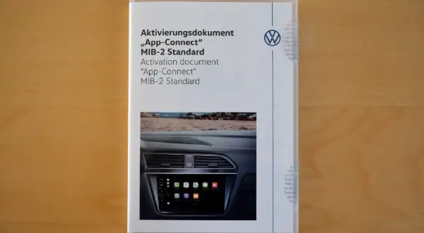 Documento di attivazione "App-Connect" MIB-2 Standard. Con questo, we connect, goditi la tua auto.