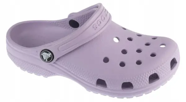 Liliowe Crocsy C13 – jaki to rozmiar? Wygodne klapki z logo krokodyla, idealne na lato.