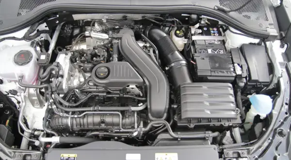 Skoda Superb jaki silnik wybrać, aby uniknąć problemów i kosztów