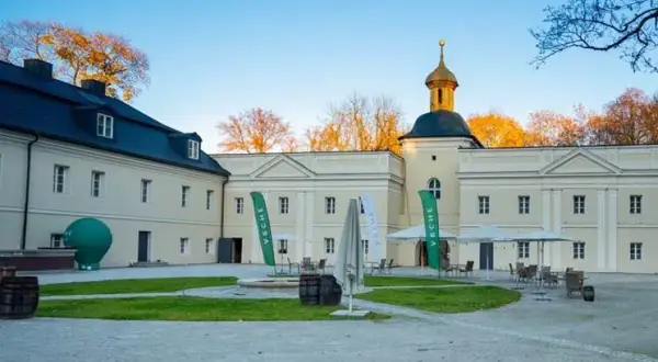 Pałac w Siemianowicach Śląskich: Historia, architektura i atrakcje