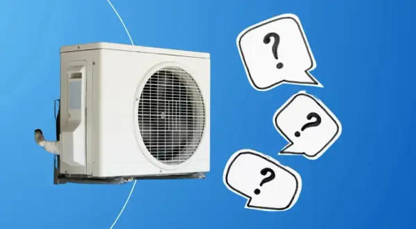 Unité extérieure de pompe à chaleur air eau. Des bulles de dialogue avec des points d'interrogation suggèrent des questions sur les avis.