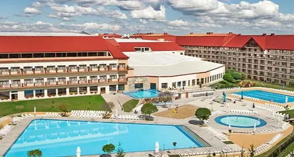 Hotel Gołębiewski Mikołajki: Ile ma gwiazdek i co to oznacza?