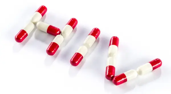 Kiedy wynaleziono lek na AIDS? Historia walki z chorobą i postępy w leczeniu