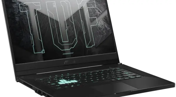 Czarny laptop ASUS TUF z podświetlaną klawiaturą i logo TUF na ekranie.