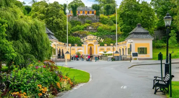 Skansen Stockholm - Odkryj fascynującą historię i atrakcje muzeum