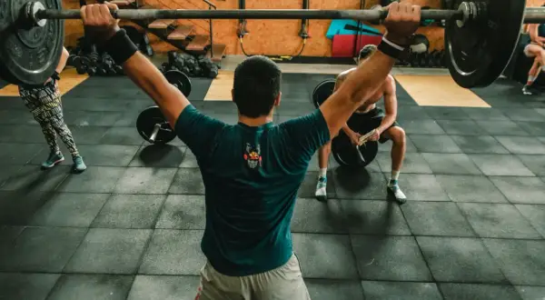 Ile razy w tygodniu ćwiczyć CrossFit? Optymalna częstotliwość