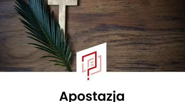 Złoty krzyż i gałązka palmy na drewnianym tle. Pod spodem napis "Apostazja", symbolizujący wolność wyboru i co daje apostazja.