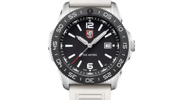 Zegarki męskie Luminox - wytrzymałość i styl dla aktywnych mężczyzn