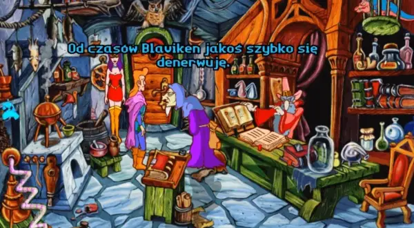 Postacie z gry przygodowej po polsku w tajemniczej pracowni alchemika.