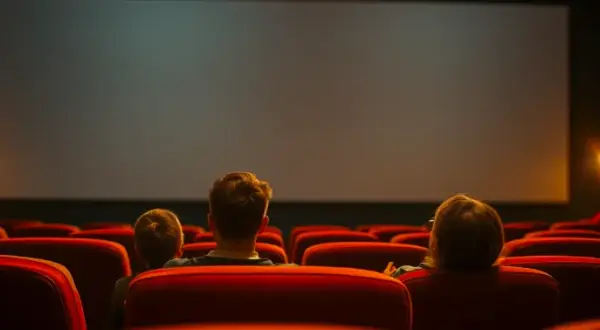 Gatunki filmowe: odkrywanie różnorodności i atrakcyjności różnych kategorii filmowych