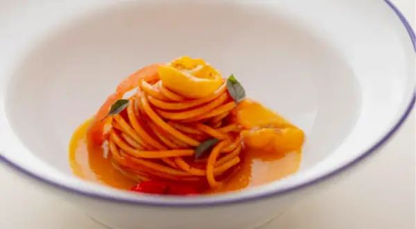 Domina la pasta con tomate: recetas y trucos de chef