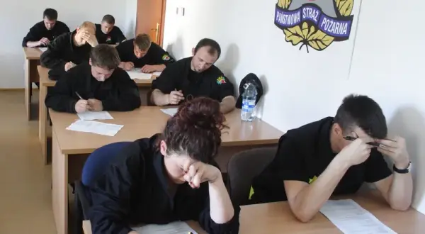 Kurs podstawowy OSP: Jak wygląda szkolenie strażaka-ratownika?