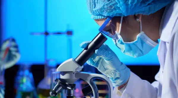 Dlaczego laboratoria mają różne normy i co to oznacza dla wyników?