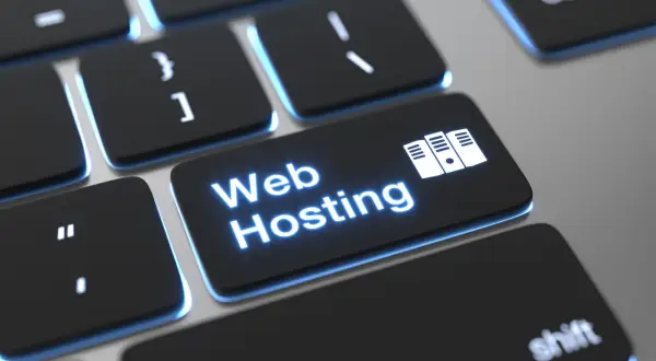 Klawisz "Web Hosting" z ikoną serwerów, podświetlony na niebiesko. Idealny do rozpoczęcia przygody z hostingiem współdzielonym.