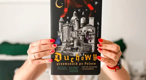 Szukasz inspiracji na początek drogi duchowej? Ta książka "Duchowy przewodnik po Polsce" to świetny wybór, by odkrywać wiarę przez ciekawe miejsca.