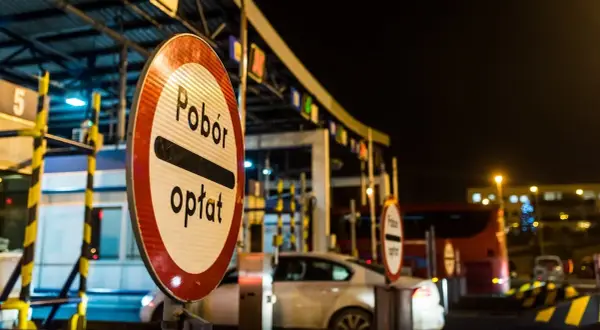 Ile płatna autostrada A4? Sprawdź koszty i metody płatności