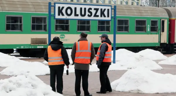Ile zarabia maszynista pociągu towarowego? Zaskakujące fakty o pensjach