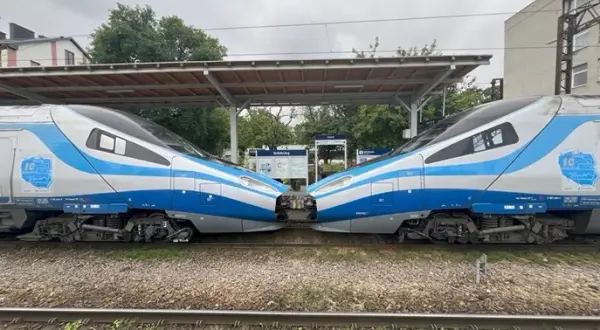 Czy Pendolino jedzie do Kołobrzegu? Sprawdź sezonowe połączenia