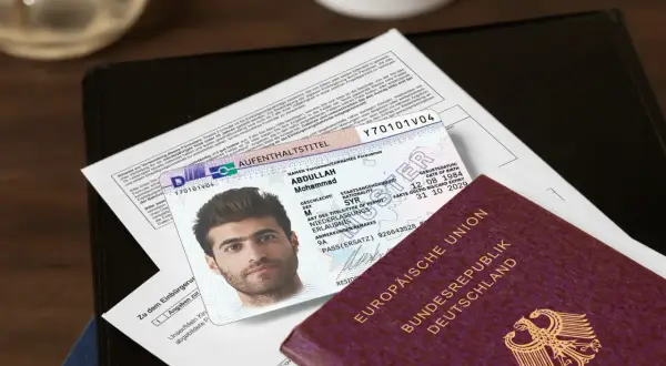 Ważność paszportu: 10 lat, 5 lat? Uniknij problemów w podróży!