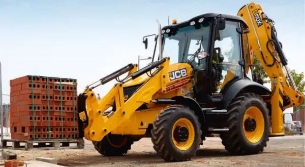 JCB 3CX: Ile pali? Spalanie (5-9 l/mth) i jak oszczędzać!