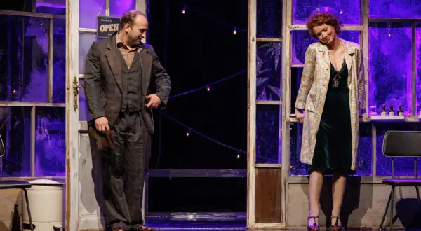 Repertuar teatru 6 piętro: spektakle, które musisz zobaczyć