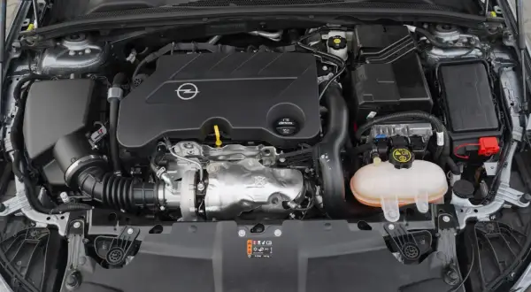 Opel Insignia jaki silnik do gazu – unikaj kosztownych błędów