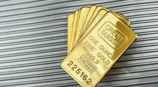 Złoto 999 (24K): Najwyższa próba. Inwestycja czy biżuteria?