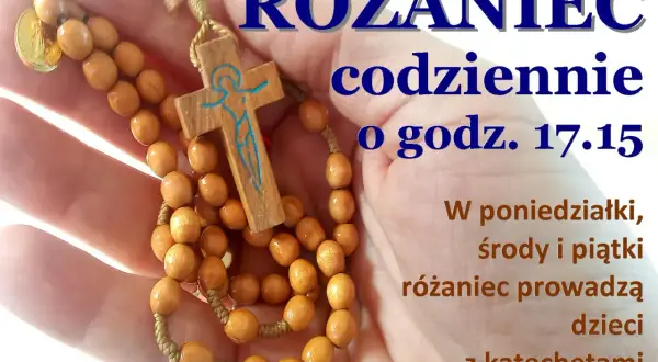 O której jest różaniec w kościele? Sprawdź godziny modlitwy w parafii