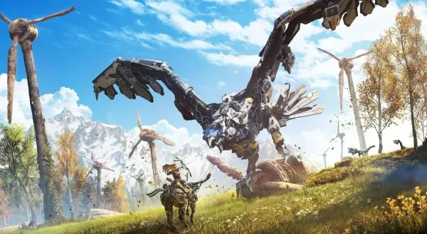 Aloy na mechanicznym koniu walczy z maszyną w kształcie ptaka. To scena z Horizon Zero Dawn poradnik.