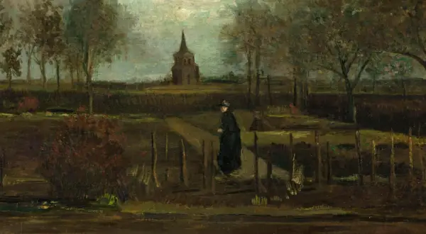 Dunkle, atmosphärische Landschaft mit einer Frau in Schwarz, die einen Weg entlanggeht. Im Hintergrund eine Kirche. Ein Bild, das man sich wünscht, dass es nicht zu den gestohlenen Kunstwerken gehört.
