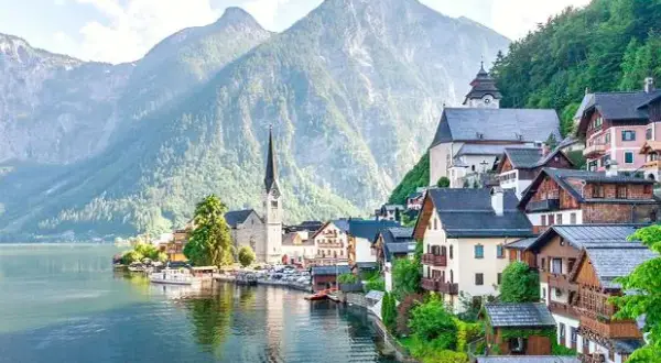 Najlepsze atrakcje w Hallstatt, które musisz zobaczyć podczas wizyty