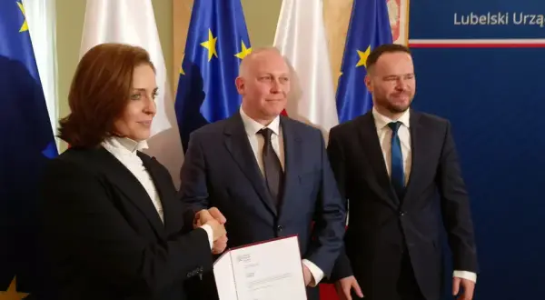 Kto jest kuratorem oświaty w Lublinie? Poznaj jego rolę i doświadczenie