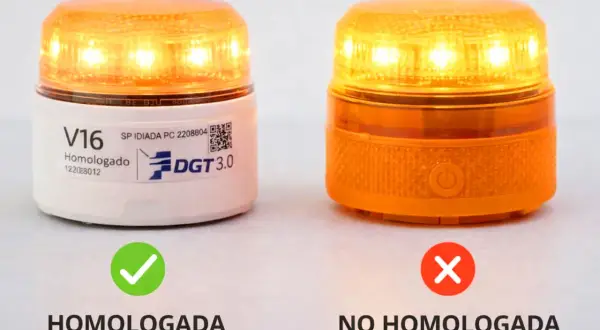 Dos balizas V16, una homologada con sello DGT y otra no. Elige las mejores balizas V16 seguras.