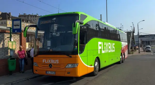 Gdzie znajduje się przystanek Flixbus w Szczecinie? Sprawdź teraz!