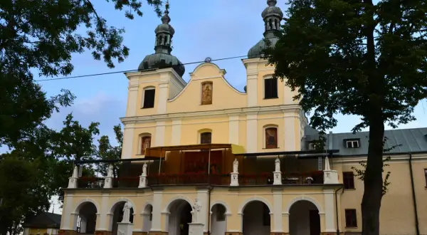 Kalwaria Pacławska: Odkryj sekrety "Jerozolimy Wschodu" i Pogórza