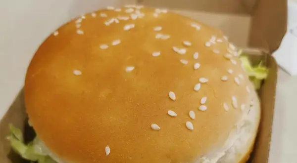 Ile kosztuje veggie burger? Ceny w popularnych restauracjach