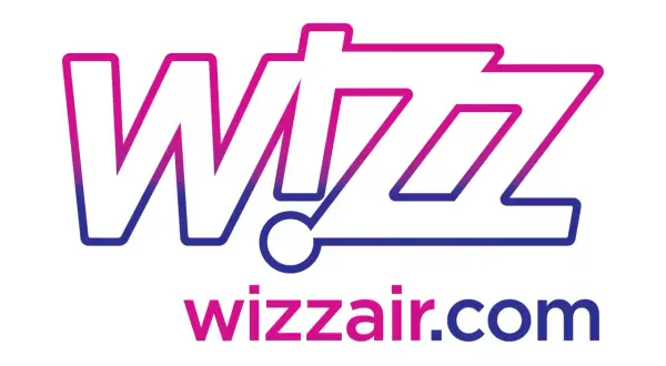 Logo Wizz Air z napisem wizzair.com. Szukasz okazji? Sprawdź wizzair kod rabatowy na tanie loty!