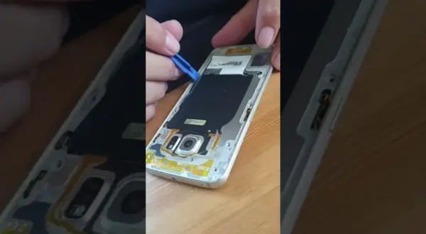 Wymiana baterii Samsung S6 Edge cena – porównanie kosztów i serwisów