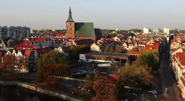 Ile ludzi mieszka w Kołobrzegu? Zaskakujące dane o populacji
