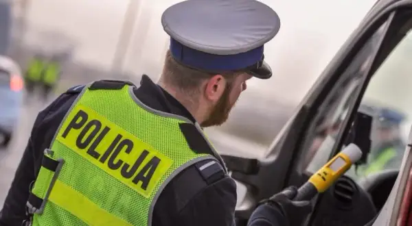 Czy można odmówić dmuchania w alkomat? Poznaj swoje prawa i zdrowie