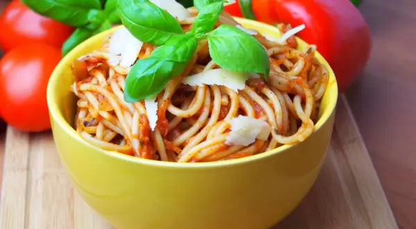 Proste spaghetti bez mięsa - smaczny przepis dla wegetarian