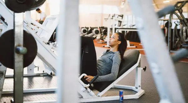 Trening split co to? Odkryj skuteczne metody na budowę masy mięśniowej