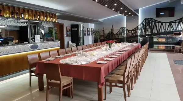 Gdzie zjeść w Włocławku? Odkryj najlepsze restauracje i smaki