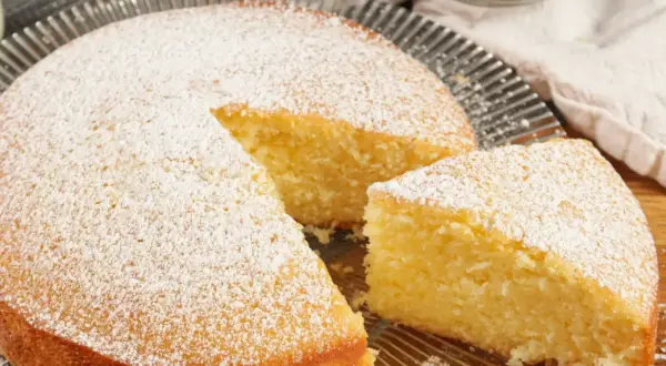Gâteau au yaourt inratable : ingrédients, astuces et variations faciles