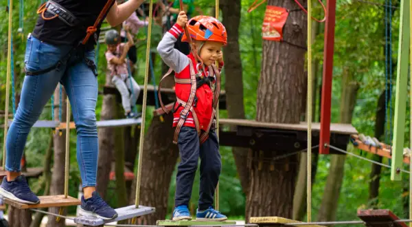 Wieliczka: Xtreme Park trasy, cennik, bezpieczeństwo dla rodzin