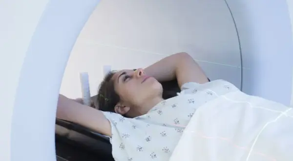 PET prywatnie: Ile kosztuje i czy warto przyspieszyć diagnozę?