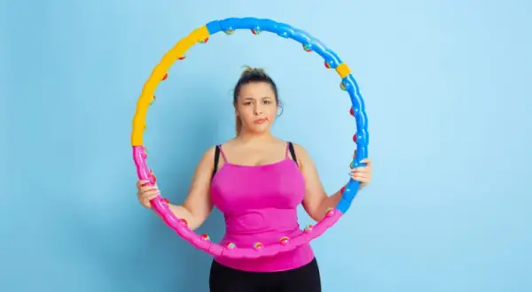 Hula hop na odchudzanie: Jak wybrać idealne i skutecznie schudnąć?