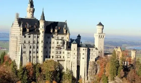 Zamek w Bawarii Neuschwanstein: Tajemnice, które musisz poznać
